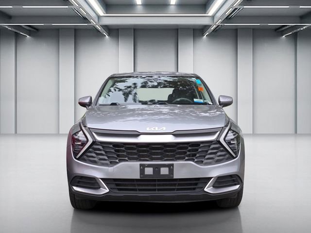 Certified 2024 Kia Sportage LX image 2