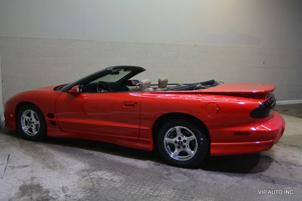 Used 2002 Pontiac Firebird Convertible w/ Sport Appearance Pkg image 35