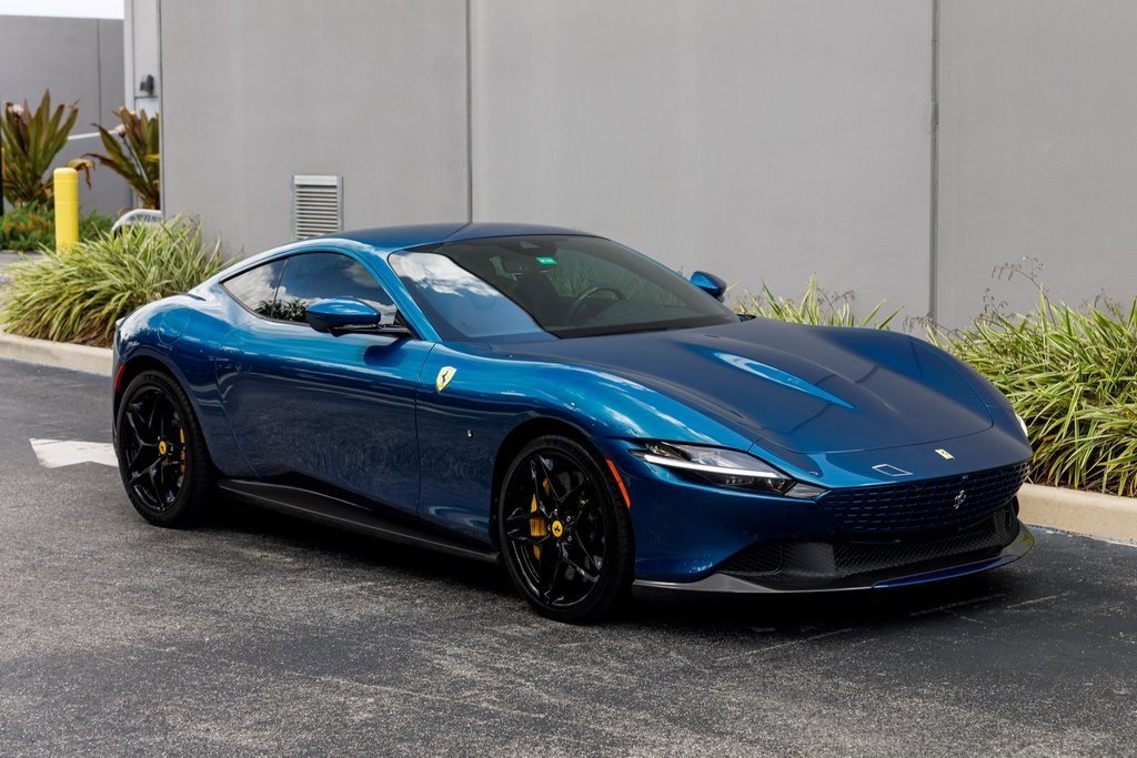 Used 2024 Ferrari Roma image 7