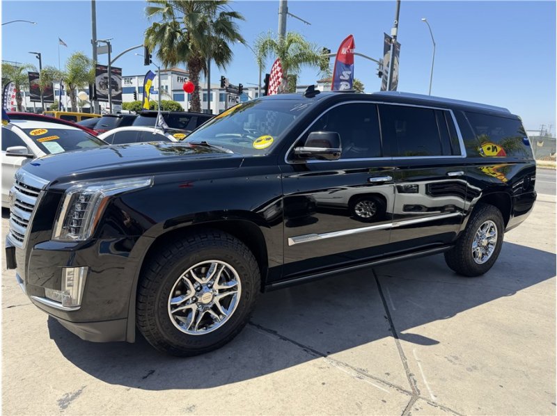 Used 2015 Cadillac Escalade ESV Platinum AWD/4WD image 60