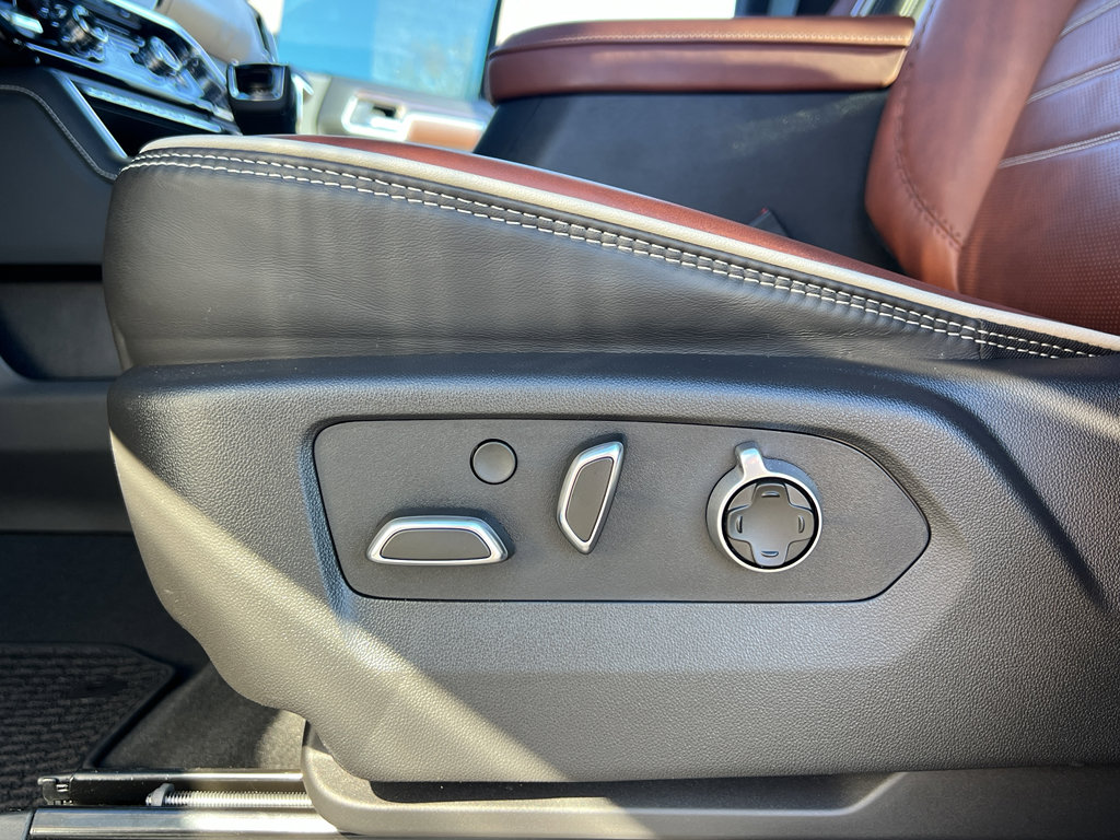 Used 2026 GMC Sierra 1500 Denali Ultimate image 19