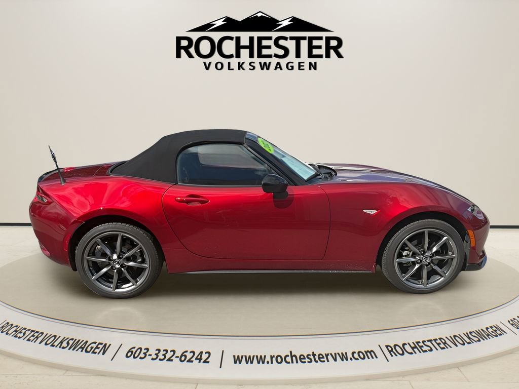 Used 2021 MAZDA MX-5 Miata Club image 7