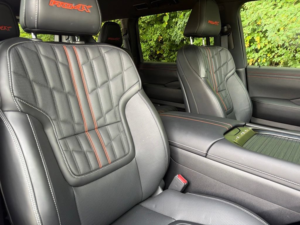 Used 2026 Nissan Armada PRO-4X w/ Captain's Chari Seat Package AWD/4WD image 46