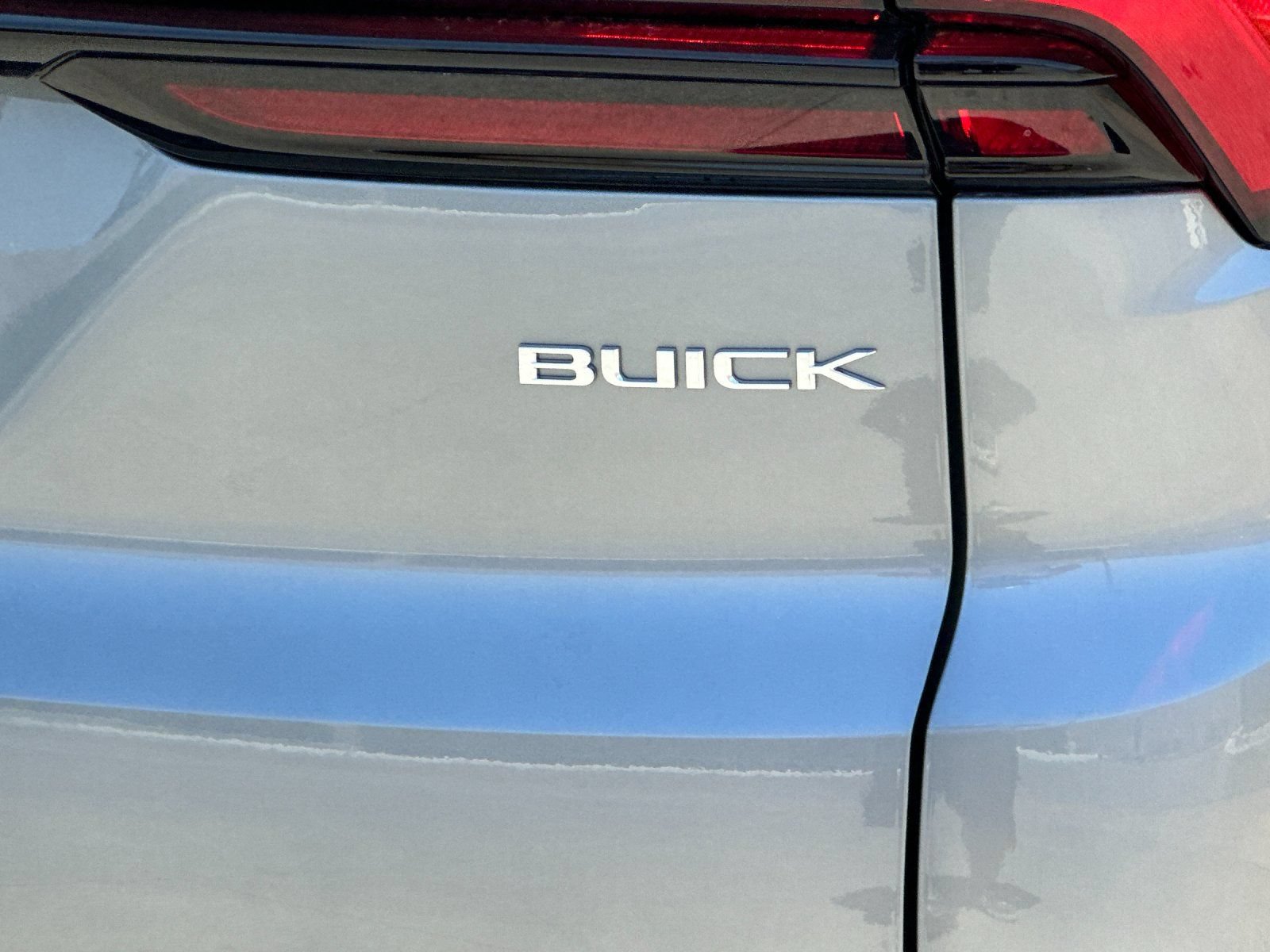 New 2026 Buick Enclave Sport Touring w/ Power Package FWD image 28