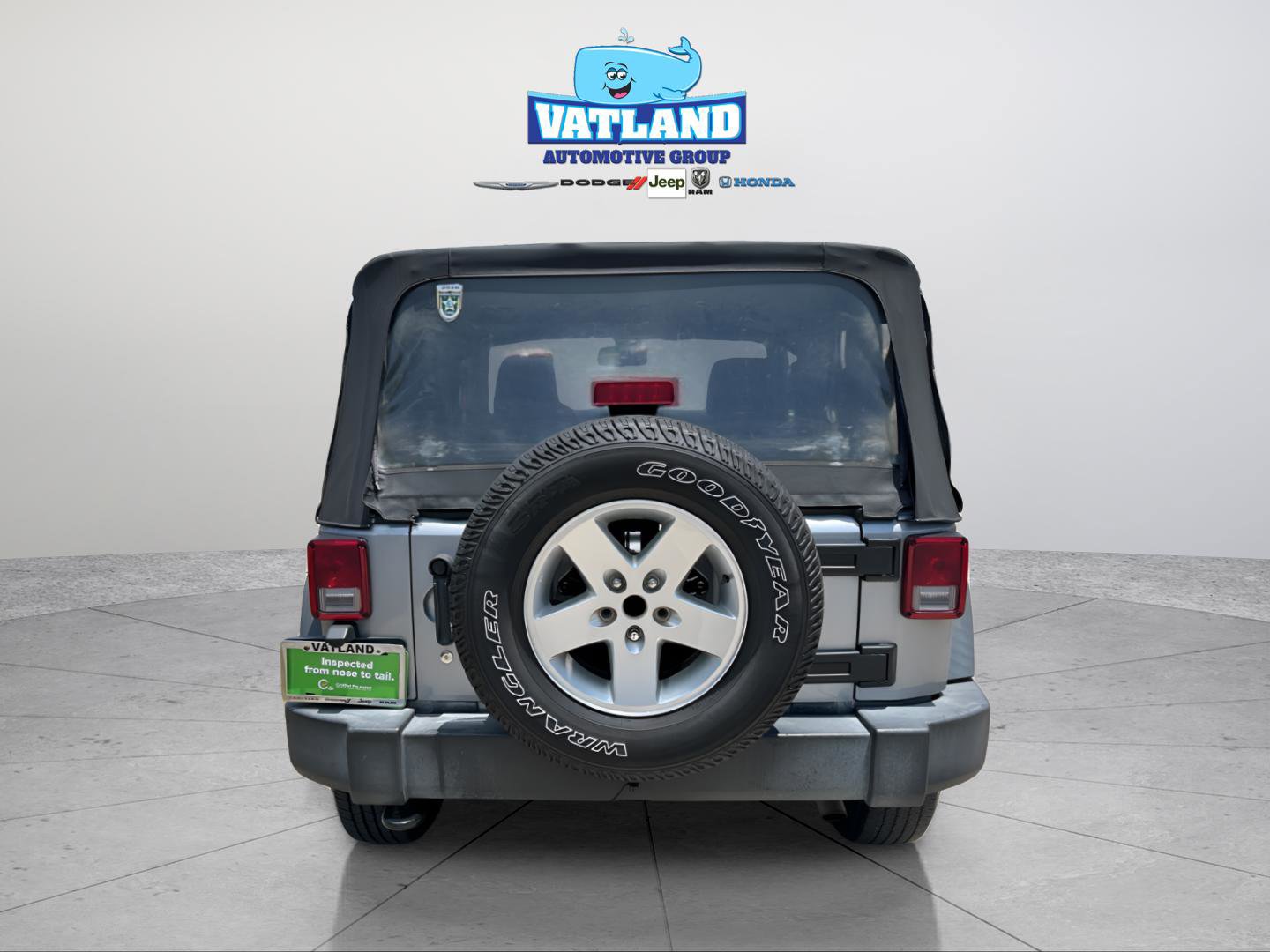 Certified 2016 Jeep Wrangler Sport AWD/4WD image 4