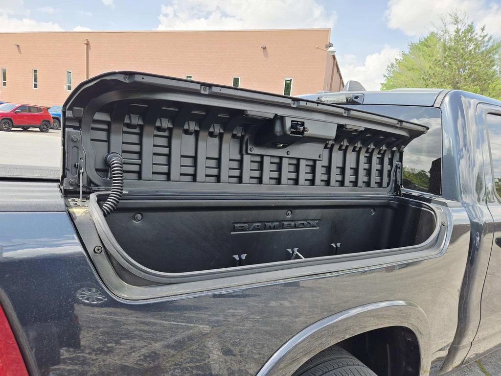 Used 2026 RAM 1500 Limited AWD/4WD image 19