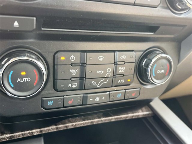 Used 2017 Ford F250 Lariat w/ Lariat Ultimate Package image 37