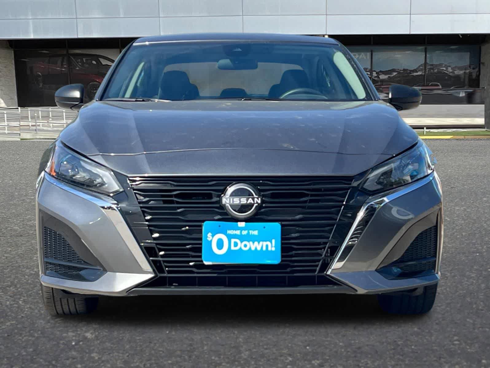 Used 2025 Nissan Altima 2.5 SV AWD/4WD image 11