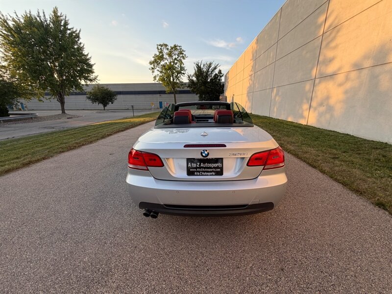 Used 2009 BMW 328i Convertible RWD image 21