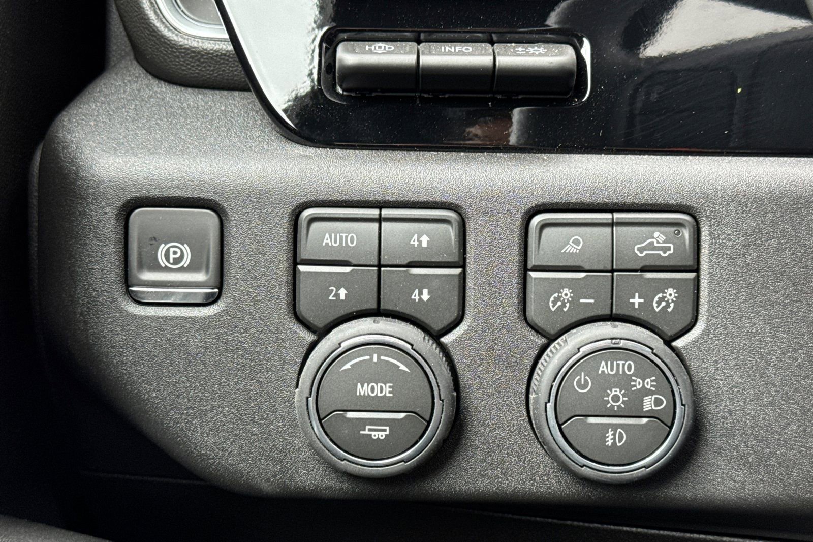 New 2026 Chevrolet Silverado 3500 High Country w/ Technology Package image 26