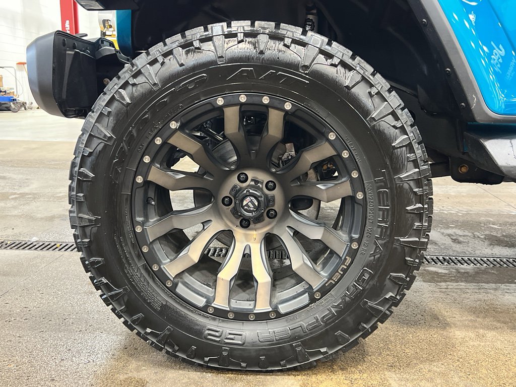 Used 2020 Jeep Wrangler Unlimited Sahara w/ LED Lighting Group image 8