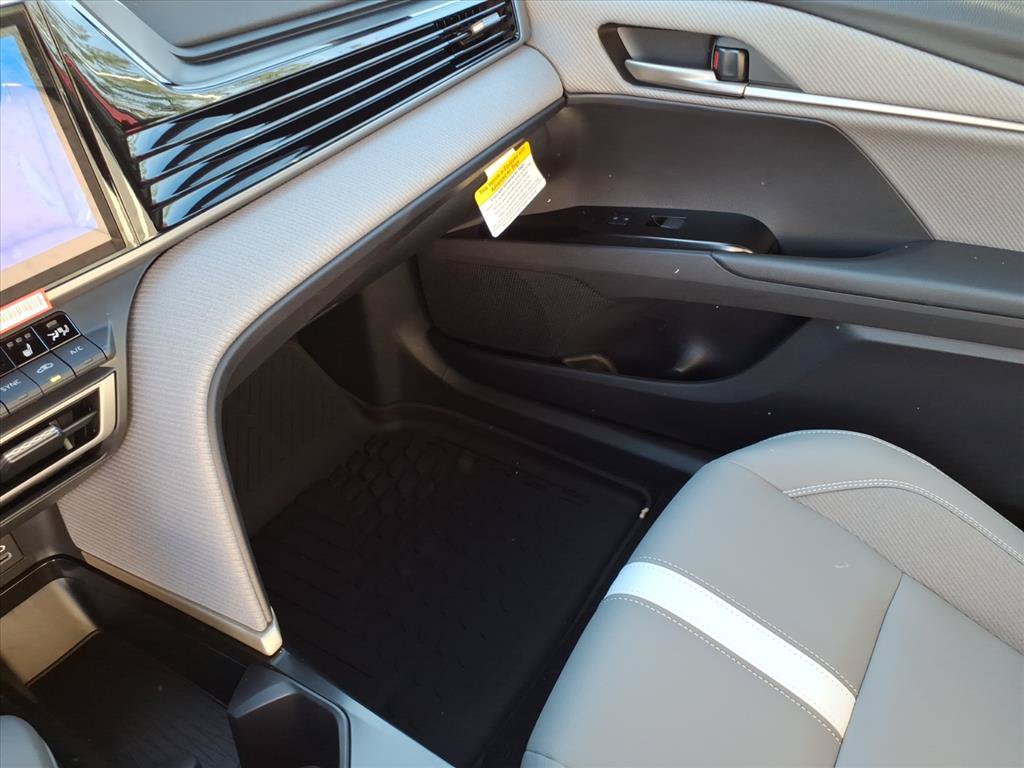 New 2026 Toyota Camry SE w/ Multimedia Upgrade Package FWD image 18