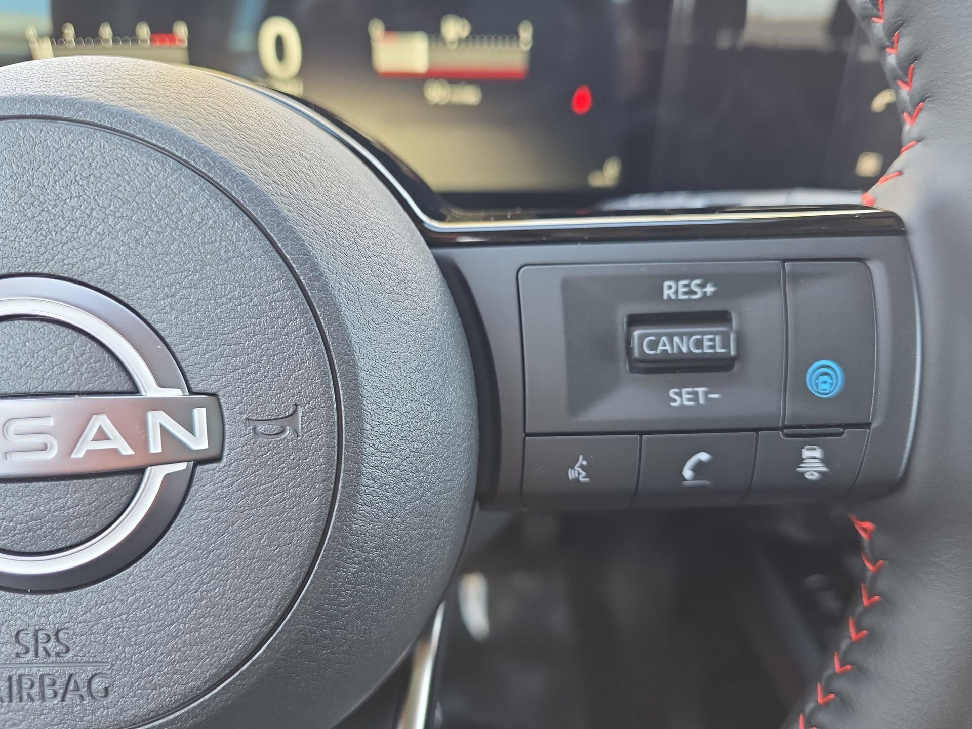 New 2026 Nissan Kicks SR w/ SR Premium Package AWD/4WD image 17