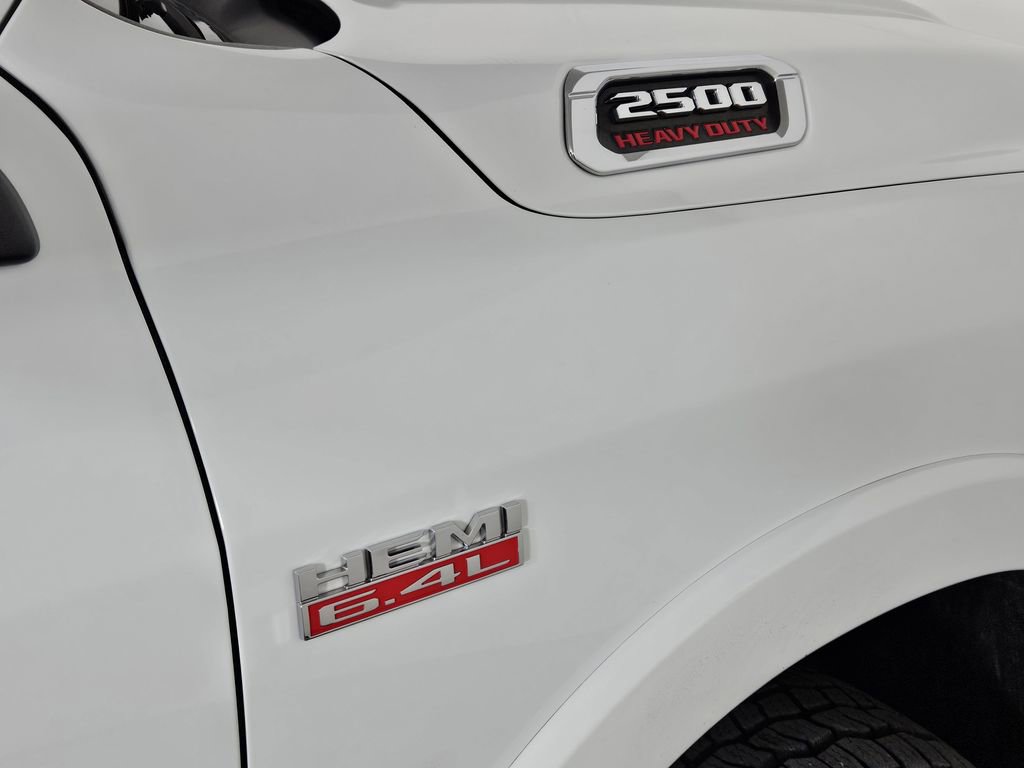 Used 2022 RAM 2500 Laramie w/ Body Color Bumper Group AWD/4WD image 7