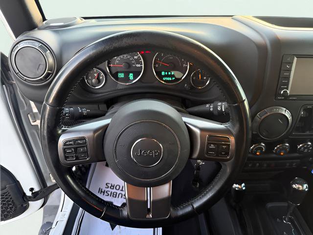 Used 2018 Jeep Wrangler Unlimited Sahara image 14