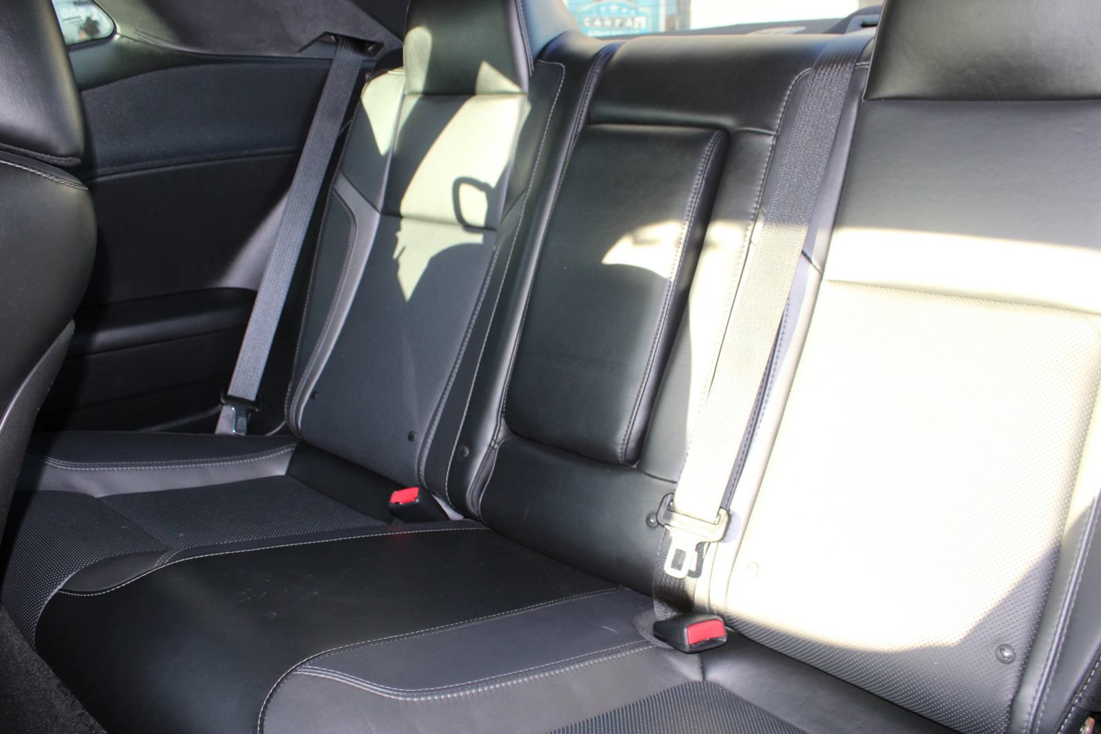 Used 2016 Dodge Challenger R/T Plus RWD image 27