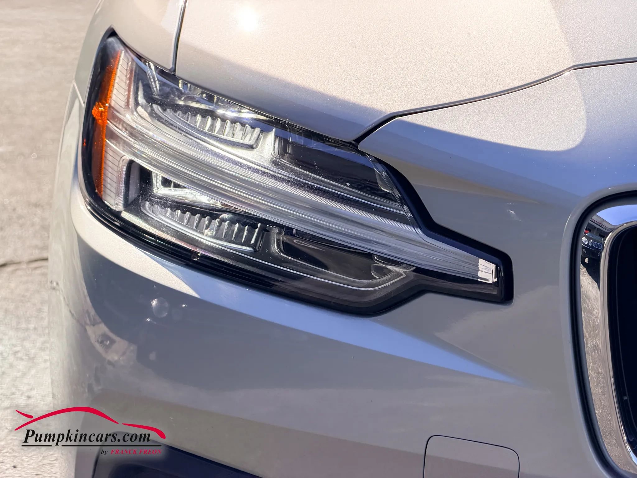 Used 2020 Volvo S60 T5 Momentum image 40