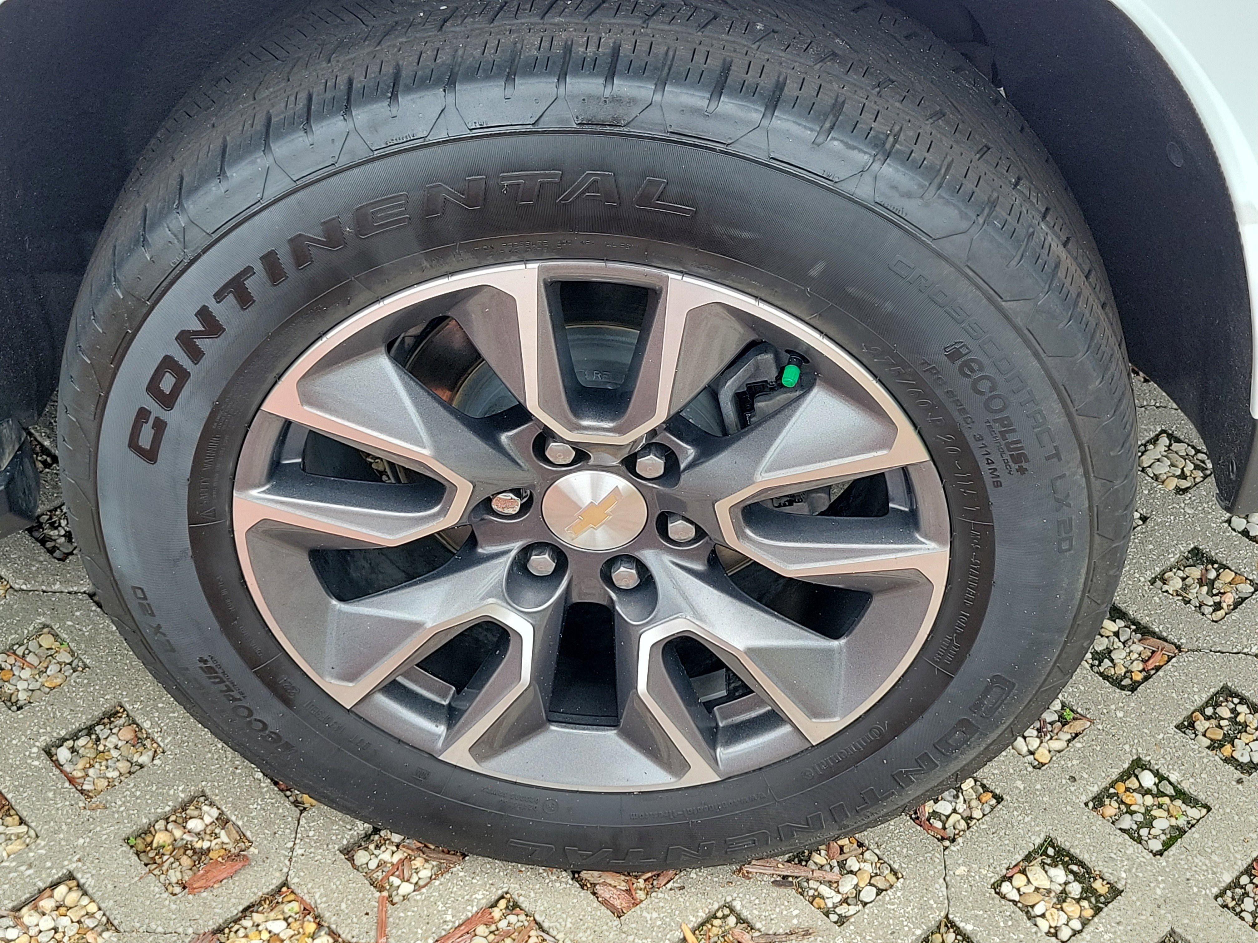 Used 2024 Chevrolet Tahoe LT RWD image 5