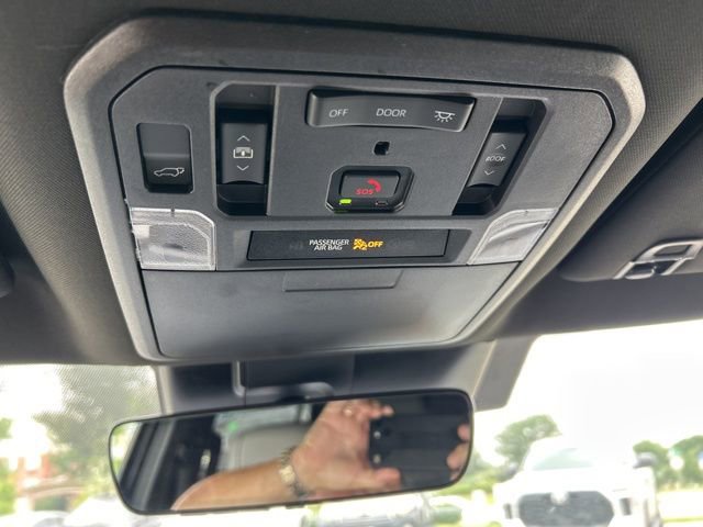 Used 2025 Toyota Sequoia Limited AWD/4WD image 28