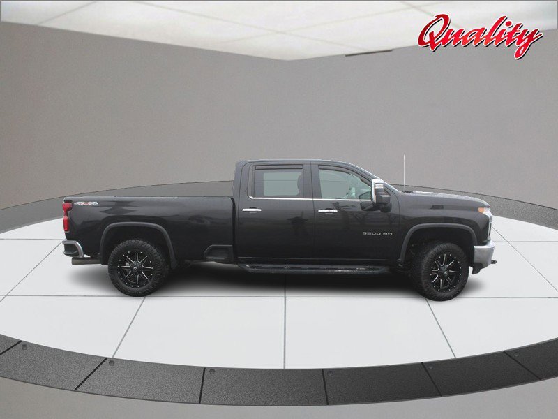 Used 2022 Chevrolet Silverado 3500 LTZ w/ LTZ Plus Package image 2