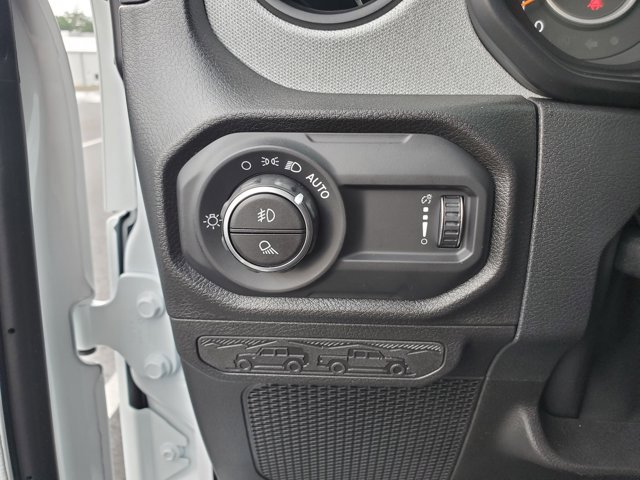 New 2025 Jeep Gladiator Sport AWD/4WD image 15