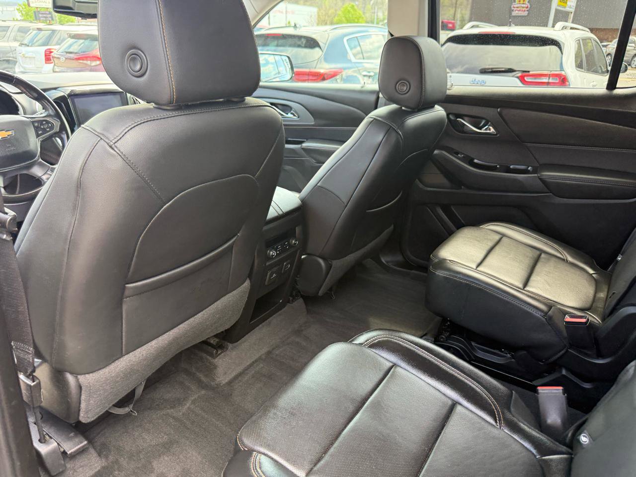 Used 2019 Chevrolet Traverse Premier w/ Redline Edition AWD/4WD image 37
