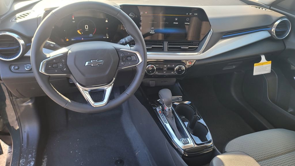 New 2026 Chevrolet Trax LT w/ Driver Confidence Package FWD image 24