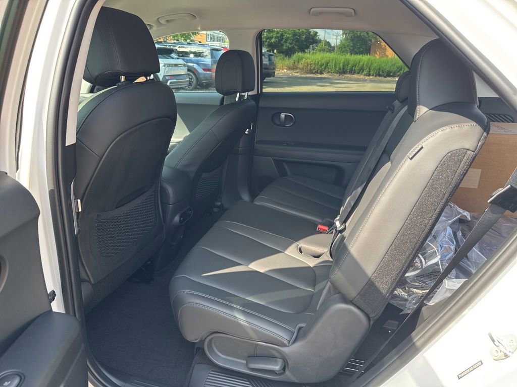New 2025 Hyundai Ioniq 5 SEL image 15