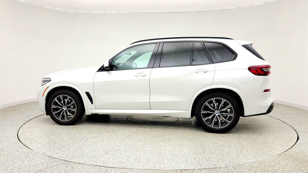 Used 2023 BMW X5 xDrive40i w/ M Sport Package AWD/4WD image 8