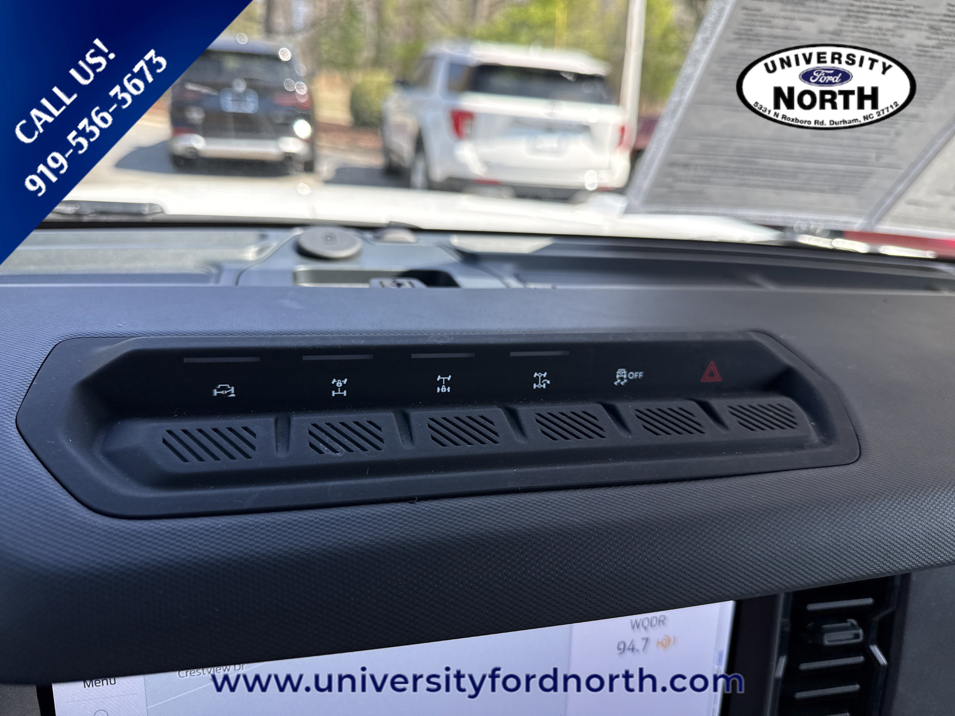 Used 2025 Ford Bronco Badlands image 26