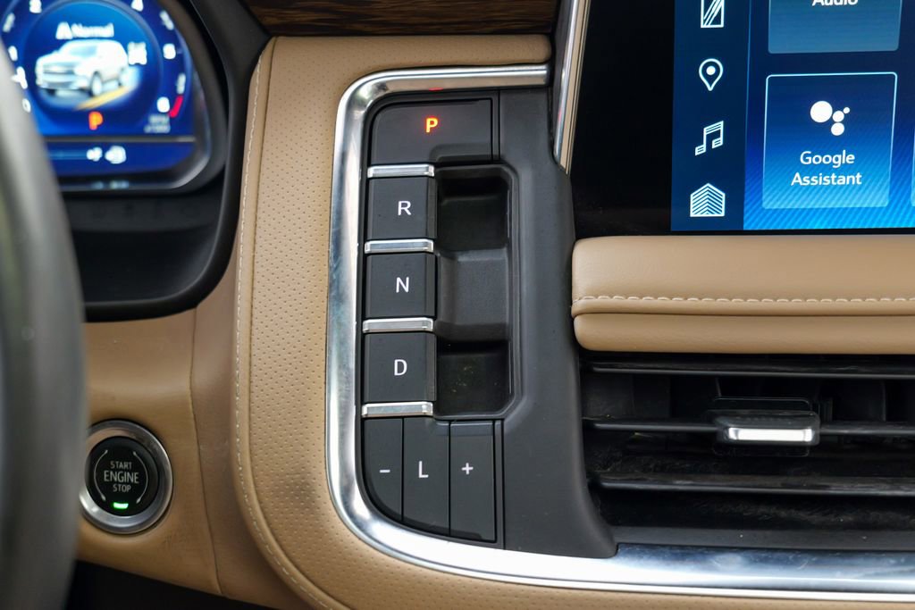 Used 2023 Chevrolet Tahoe Premier AWD/4WD image 56