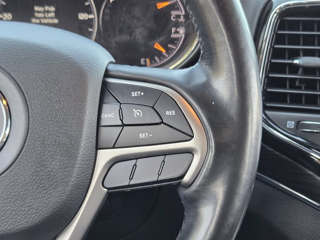 Used 2021 Jeep Grand Cherokee Limited w/ Sun & Sound Group RWD image 36
