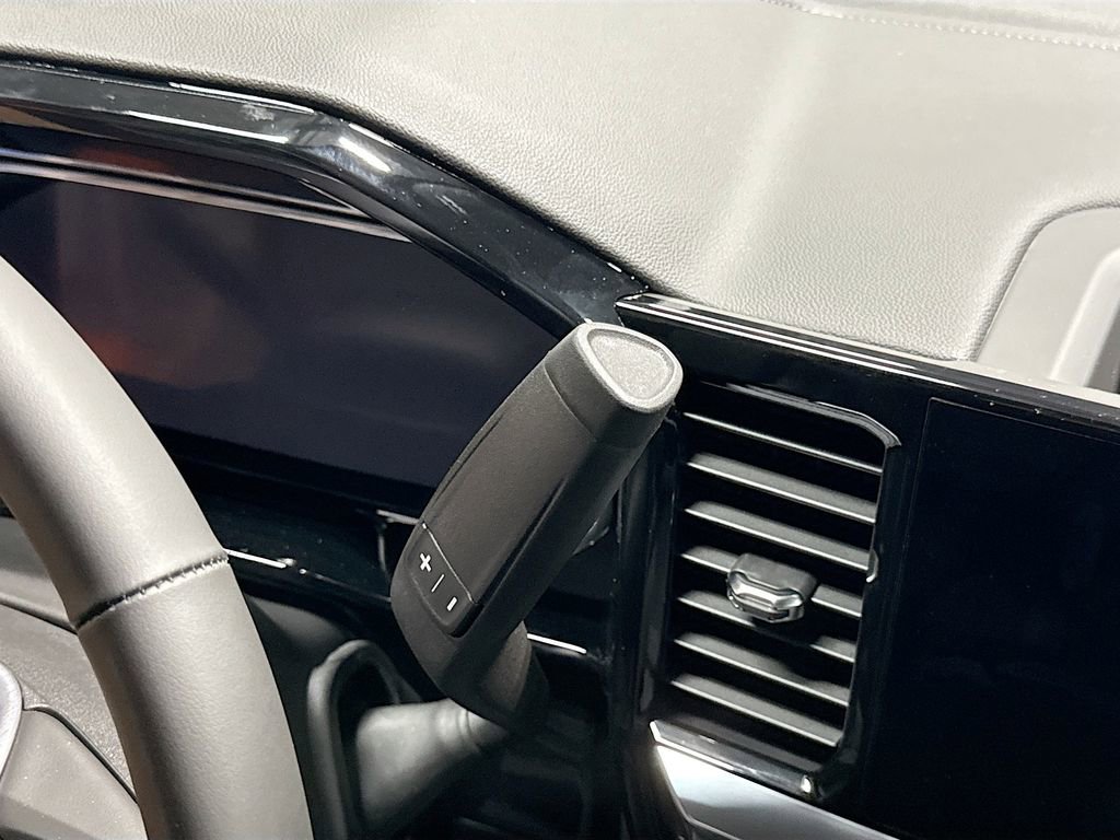 New 2026 GMC Sierra 1500 Elevation image 17