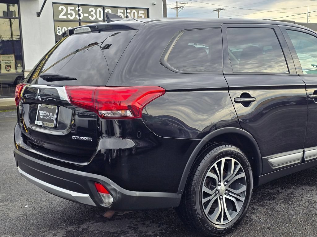Used 2018 Mitsubishi Outlander ES FWD image 6