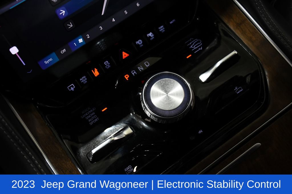 Used 2023 Jeep Grand Wagoneer 4WD image 23