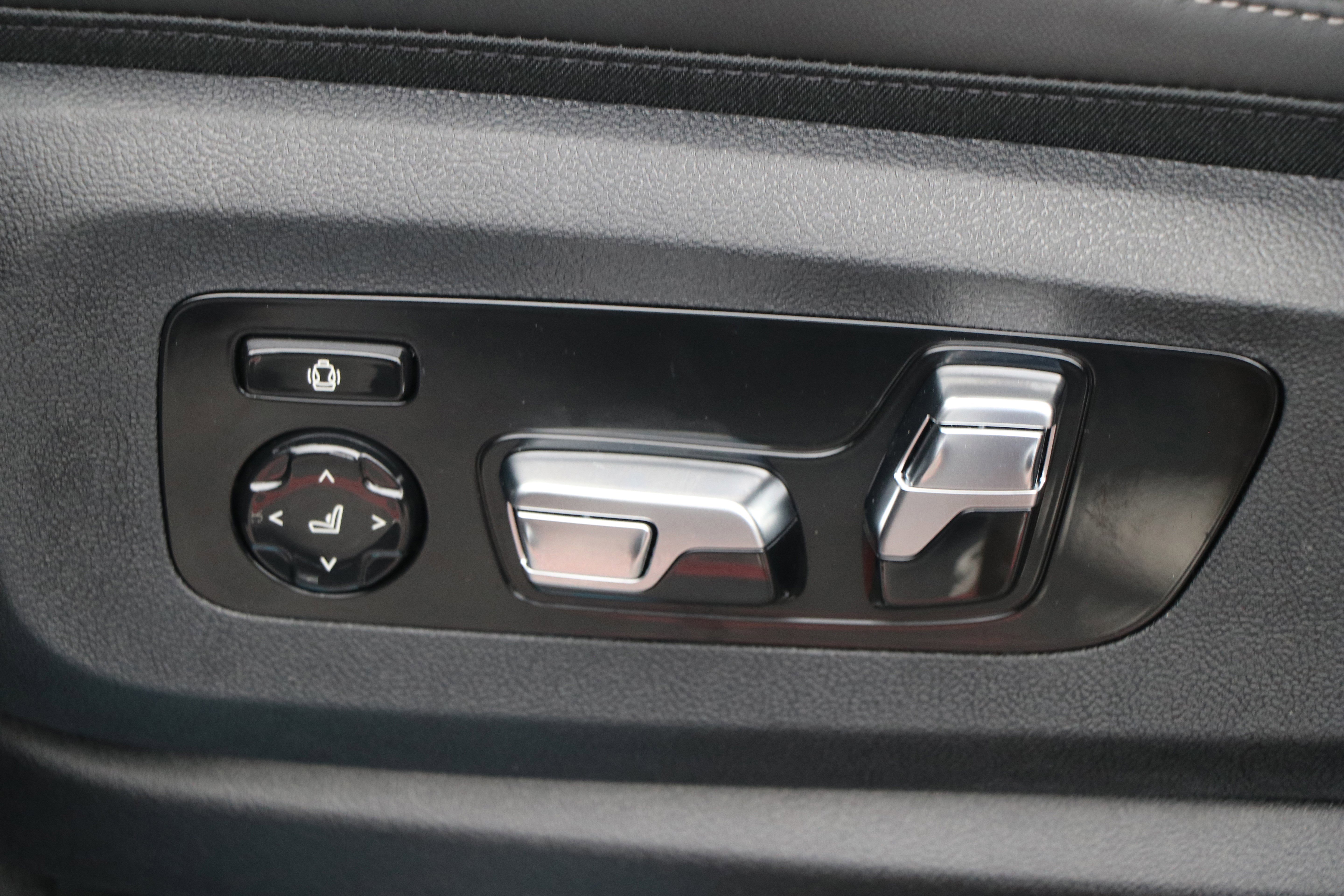 Certified 2026 BMW X5 xDrive40i image 28