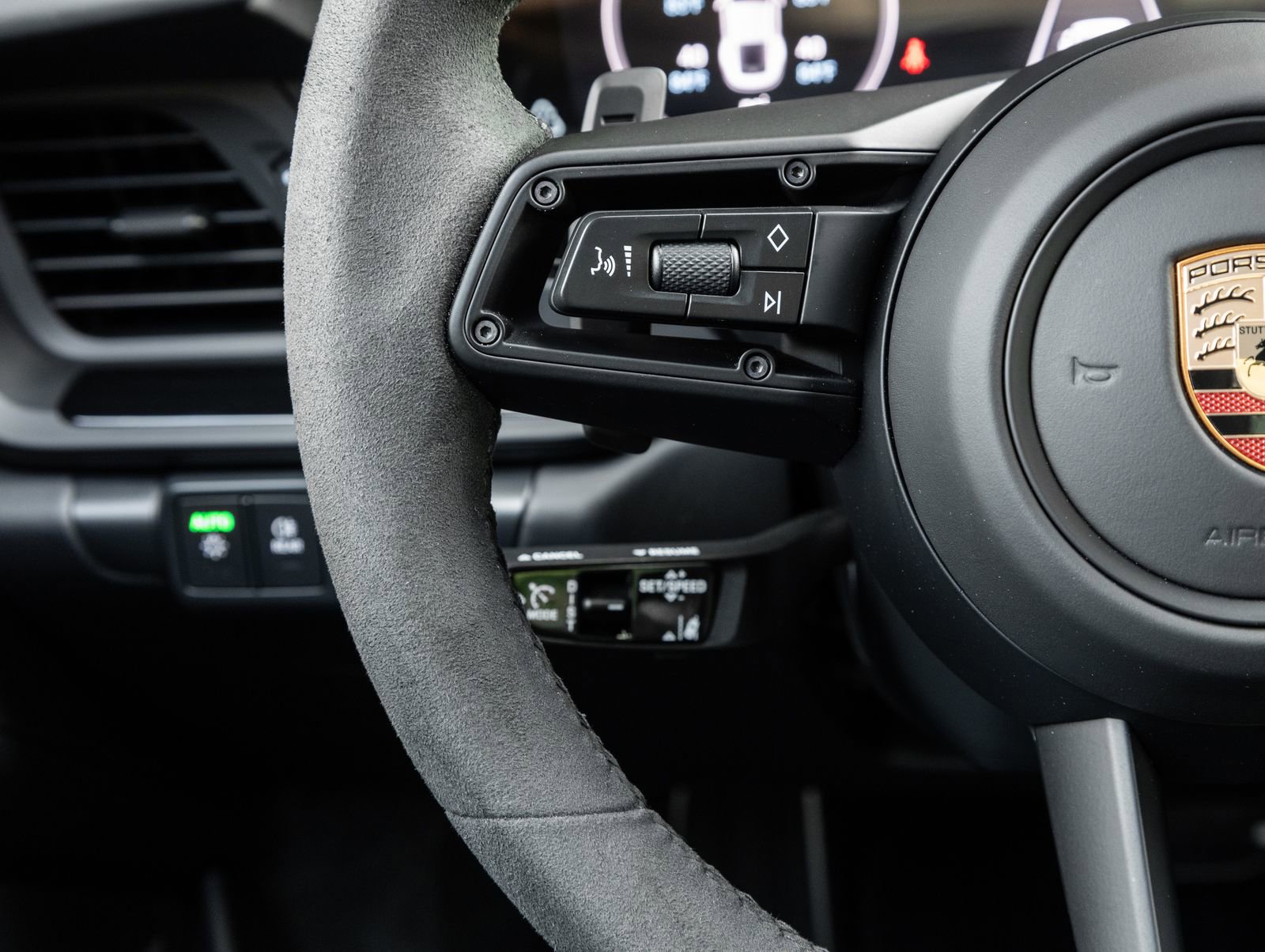 Certified 2026 Porsche 911 Carrera GTS image 15