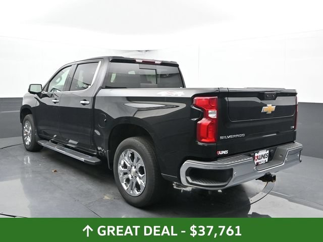 Used 2022 Chevrolet Silverado 1500 LTZ w/ LTZ Convenience Package II AWD/4WD image 11