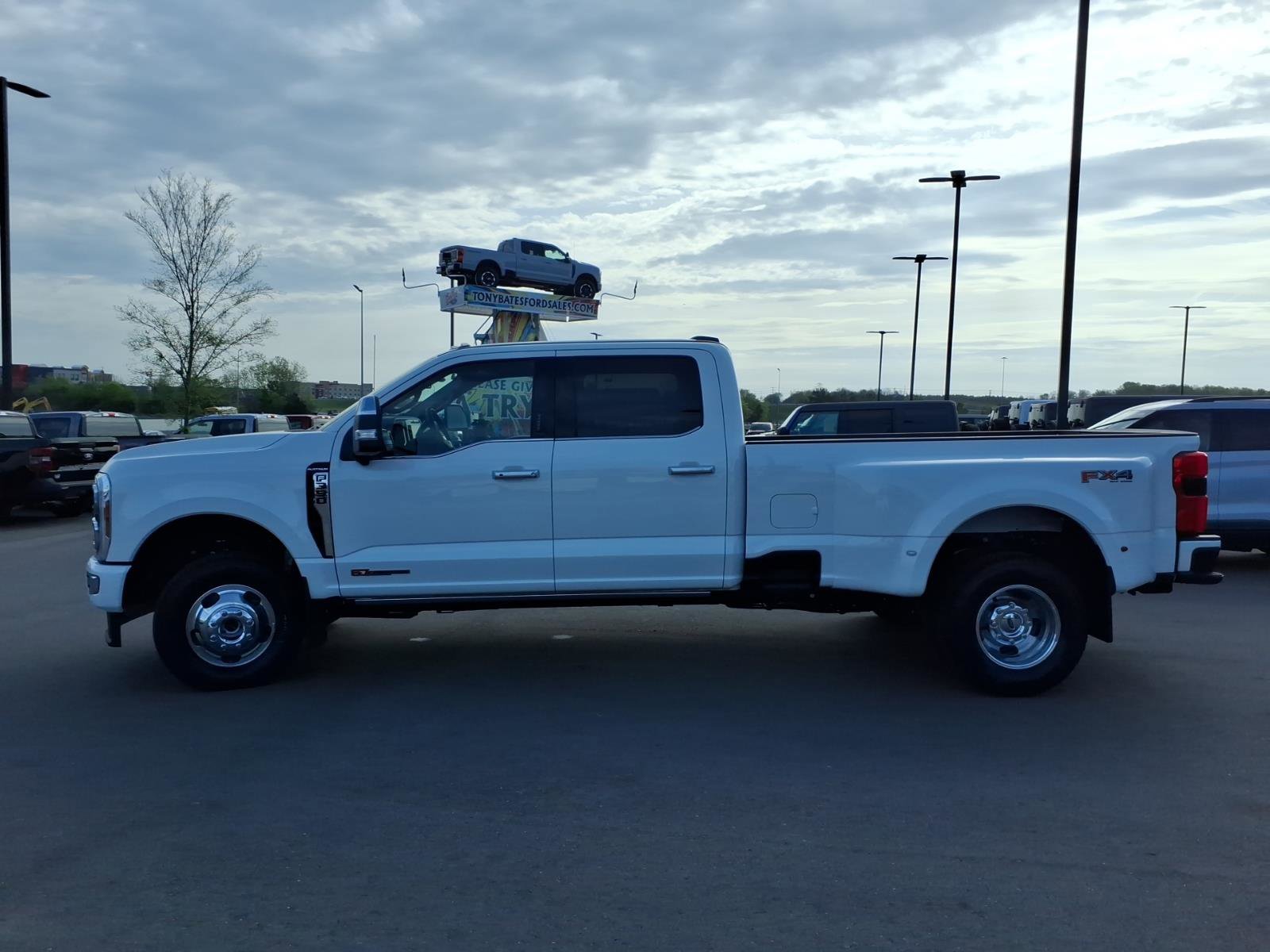 New 2026 Ford F350 Platinum image 6