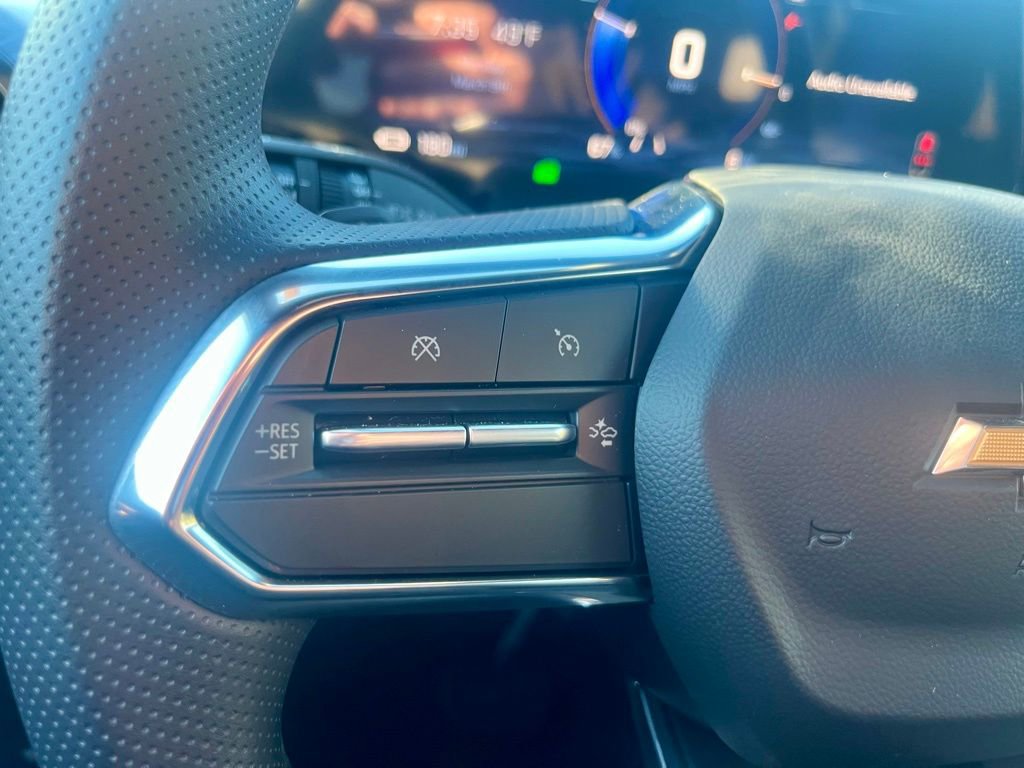 New 2025 Chevrolet Blazer EV LT AWD/4WD image 16