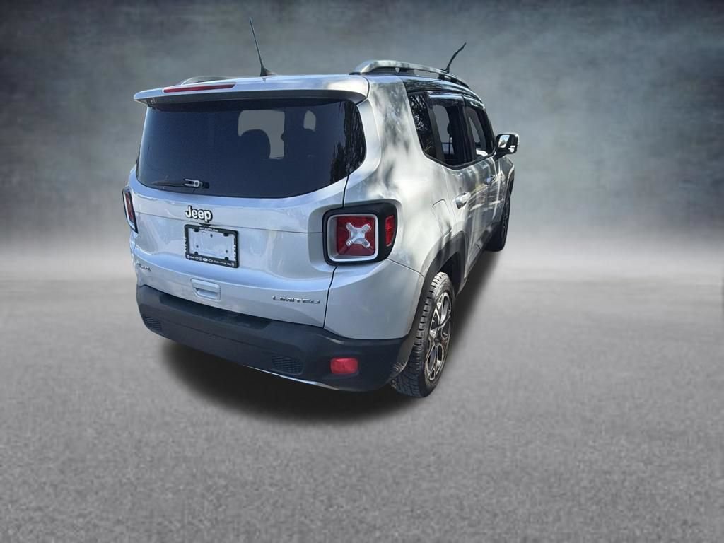 Used 2018 Jeep Renegade Limited w/ UConnect 8.4 Nav Group AWD/4WD image 5
