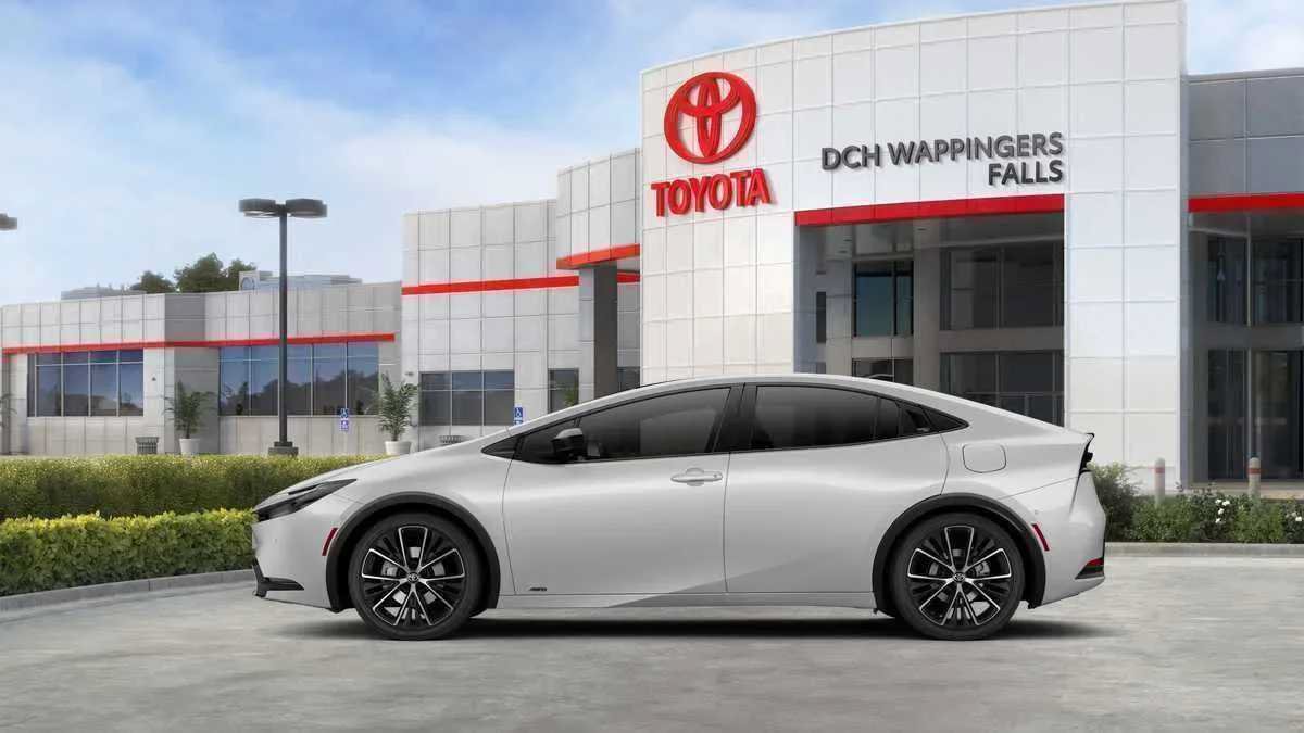 New 2026 Toyota Prius Limited AWD/4WD image 6