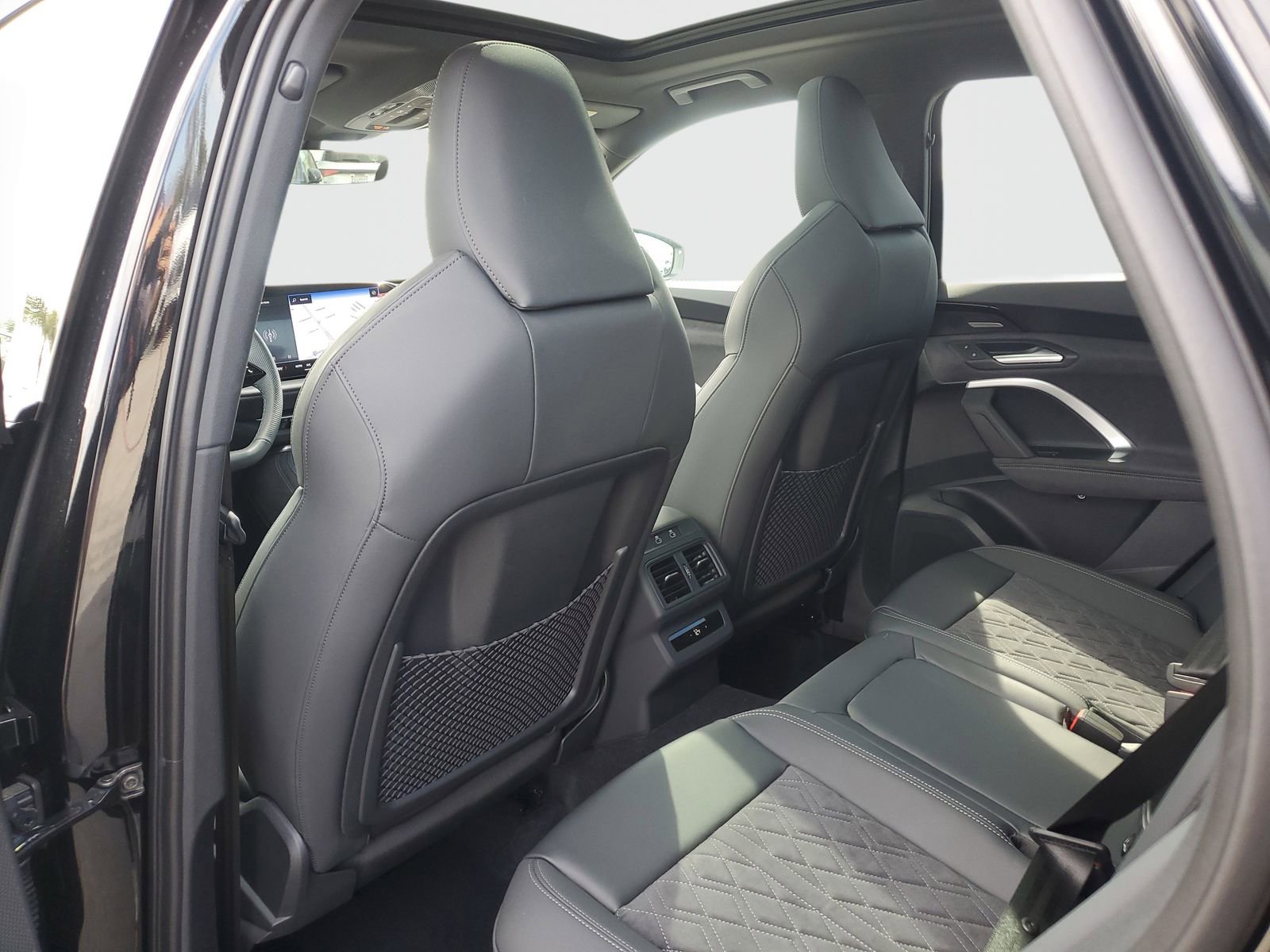 New 2025 Audi SQ5 Premium Plus image 14