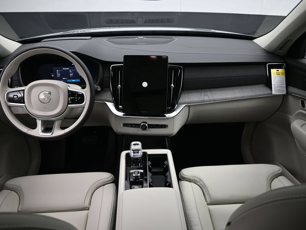 New 2026 Volvo XC90 T8 Ultra w/ Protection Package Premier AWD/4WD image 19