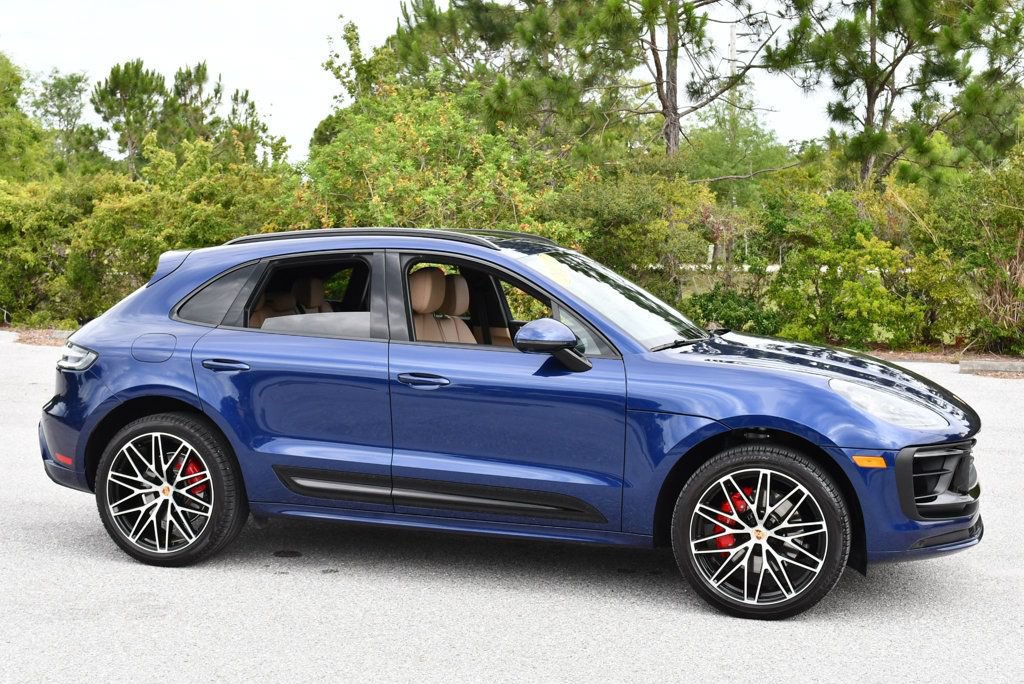 Used 2024 Porsche Macan S AWD/4WD image 8