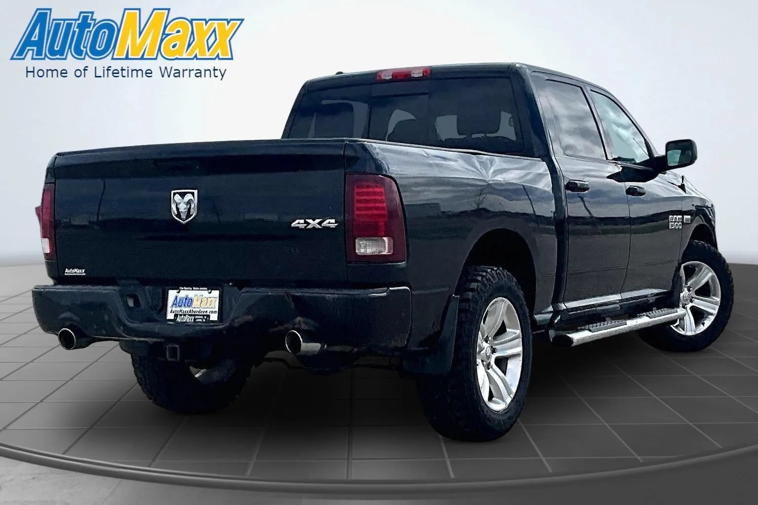 Used 2014 RAM 1500 Sport w/ Sport Premium Group AWD/4WD image 9