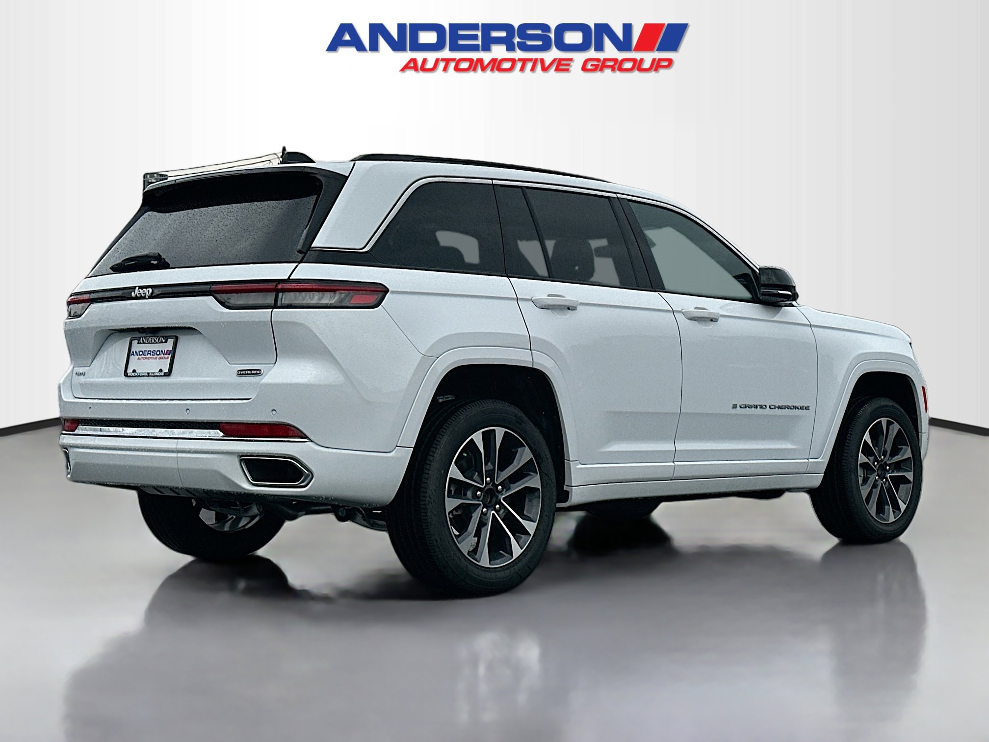 New 2025 Jeep Grand Cherokee Overland w/ Trailer Tow Package image 2