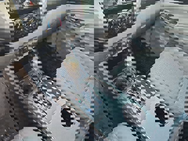 Used 2013 Toyota Tacoma PreRunner image 24