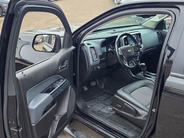 Used 2016 Chevrolet Colorado Z71 w/ Z71 Midnight Edition RWD image 43