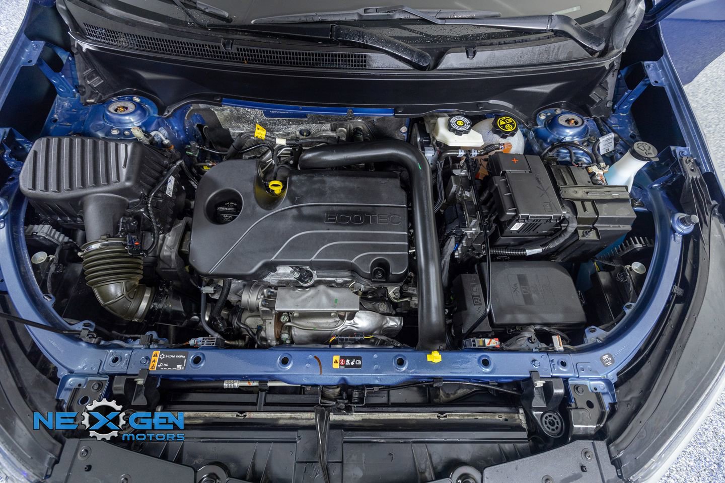 Used 2024 Chevrolet Equinox LT image 48